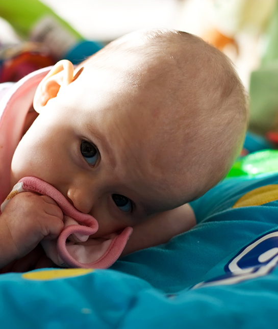 102603-latinamom_tummy-time_04_gym_thinkstockphotos-100318474.jpg