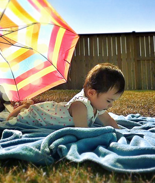 102798-mom_baby-milestones_07_tummytime_twenty20_524632e2-b0d2-4.jpg