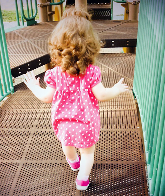 102800-mom_baby-milestones_10_development_twenty20_c60fb22c-084d.jpg