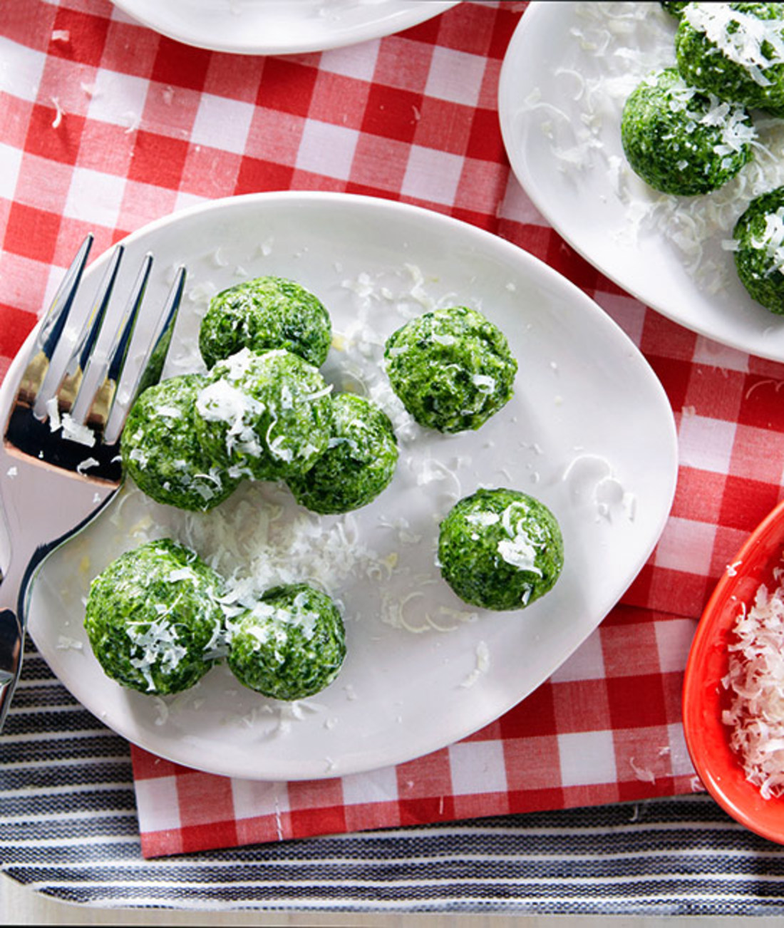 103077-mom_baby-food-recipes_09_spinach_spinach-gnocchi.jpg