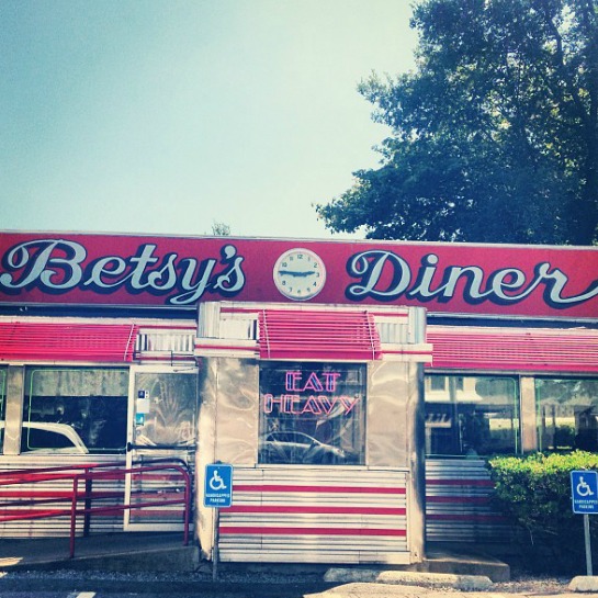 104520-diner.jpg