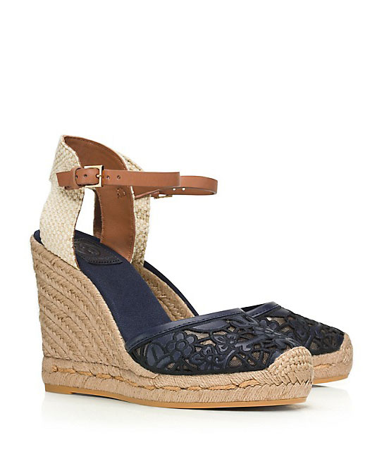105552-tory-burch-lace-espadrille.jpg