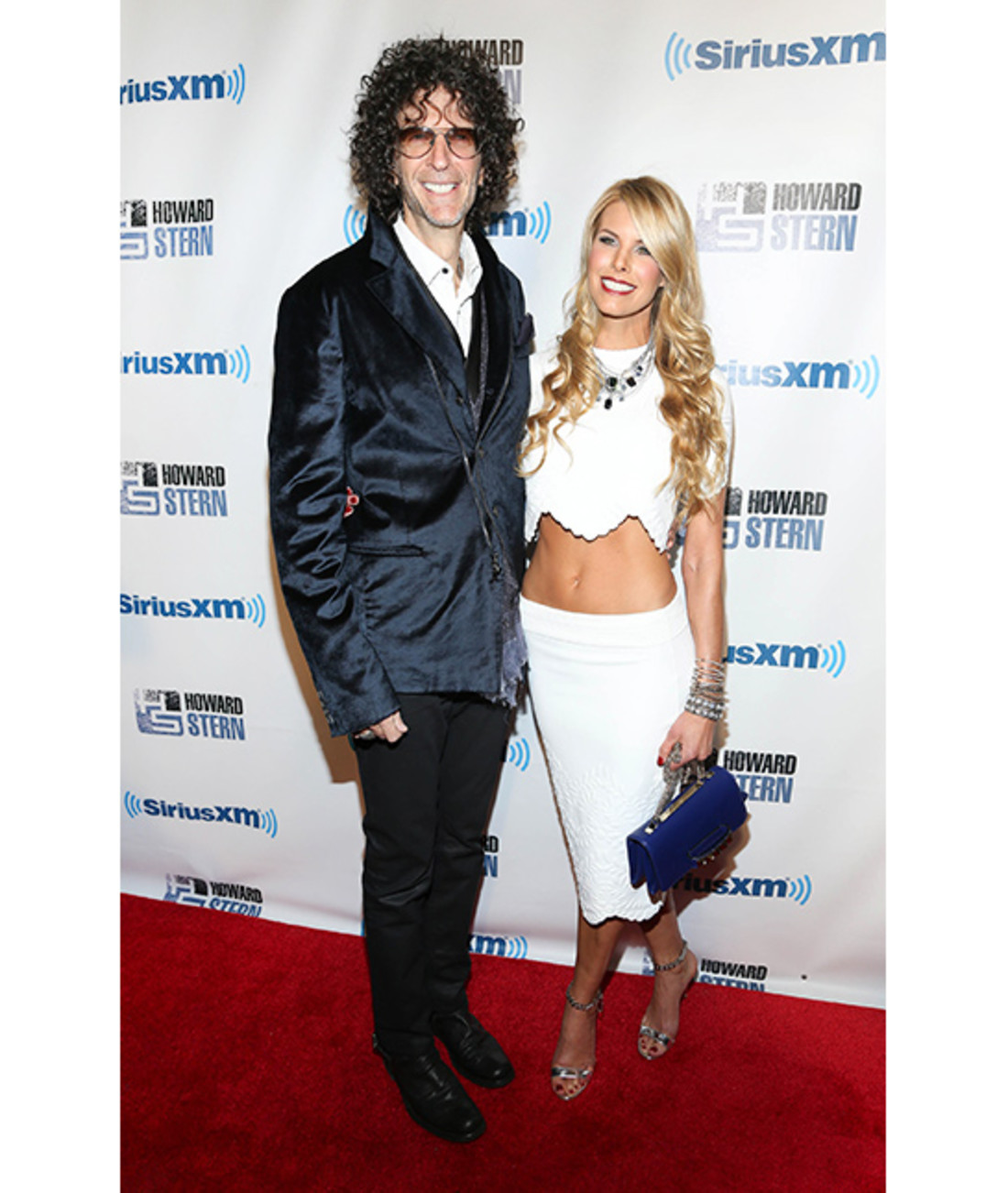 108243-mom_tall-celebs_03_howardstern_gettyimages-466185073.jpg
