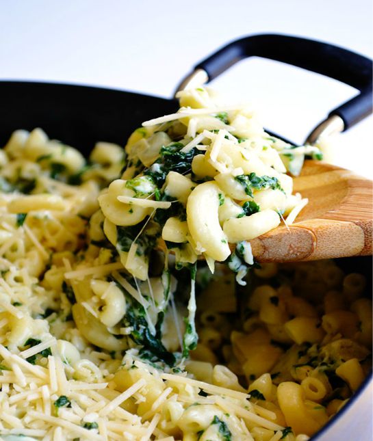 113958-spinach-and-artichoke-mac-and-cheese.jpg