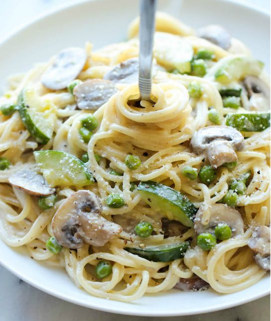 113959-zucchini-mushroom-pasta.jpg