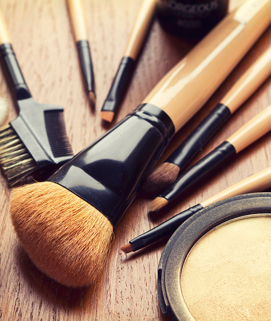115596-9-makeup-brush.jpg 115596-9-makeup-brush.jpg