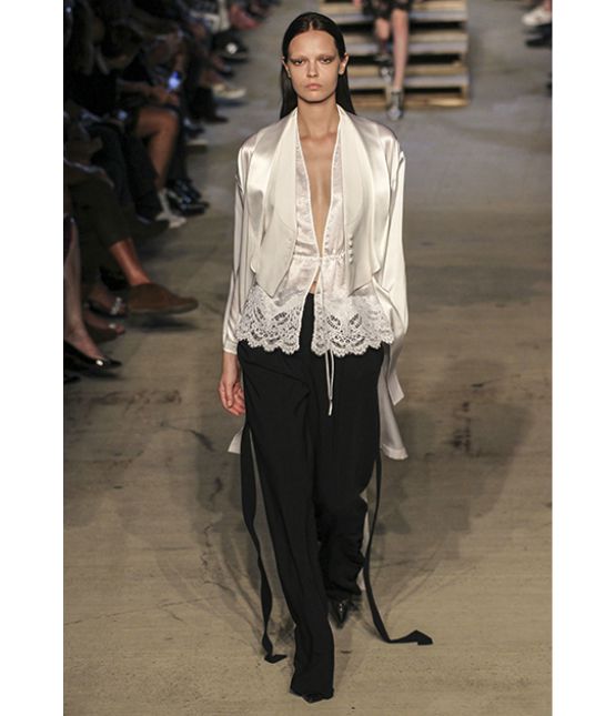 117521-givenchy-spring-2016.jpg