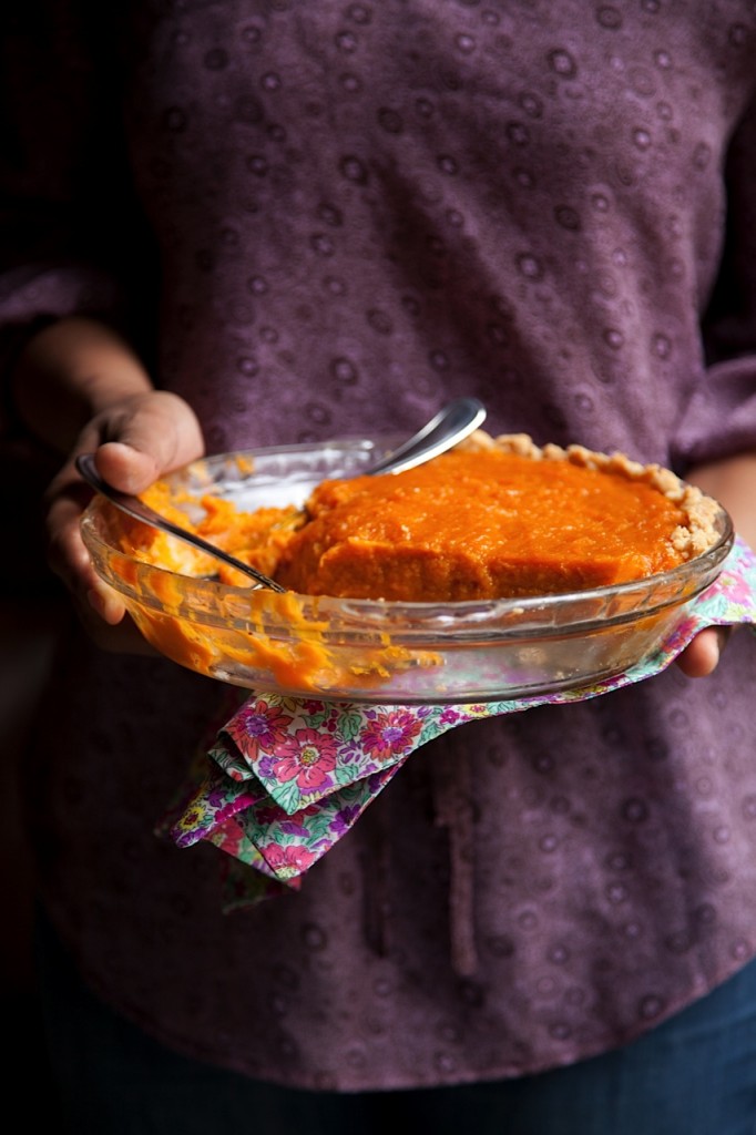 122784-sweet-potato-pie-10.jpg