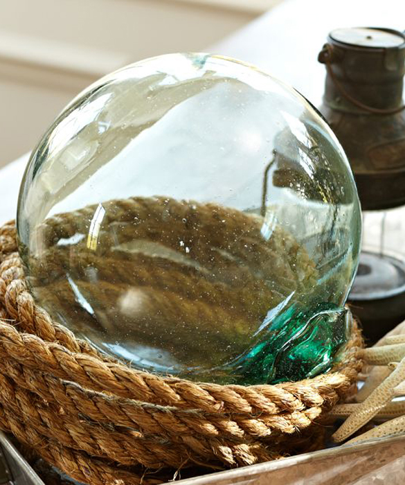 12729-11-sea-glass-inspired-summer-decorating-1.jpg