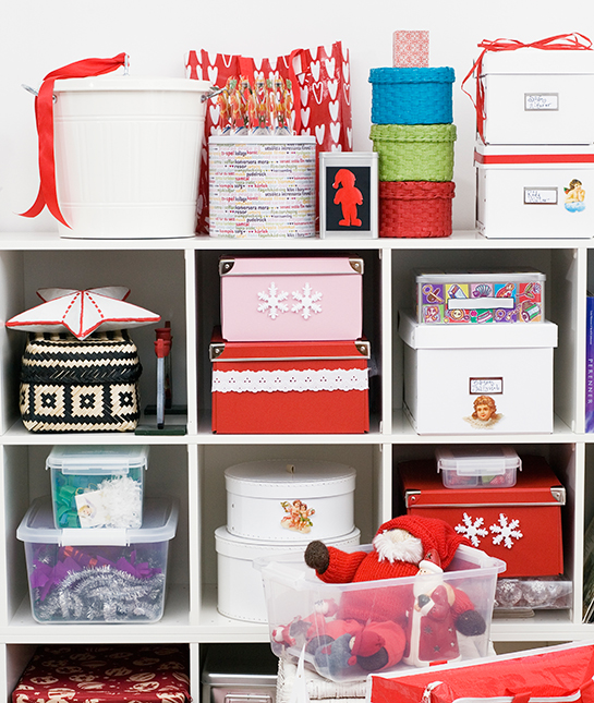 127651-3-christmas-storage.jpg