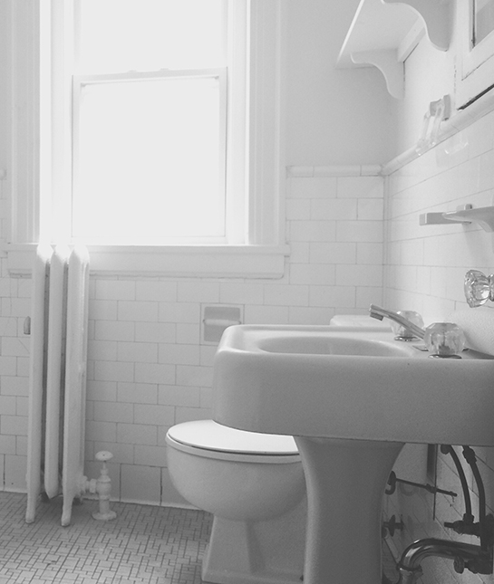 128772-14-bathroom.jpg