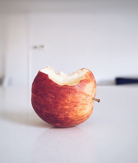 128773-15-apple.jpg