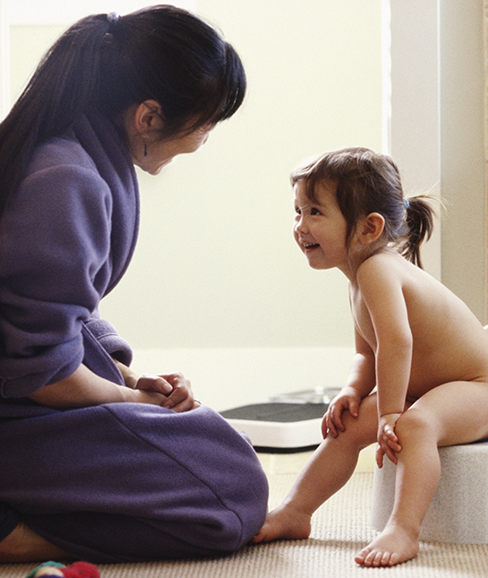 133484-6-little-girl-on-potty-with-mom.jpg