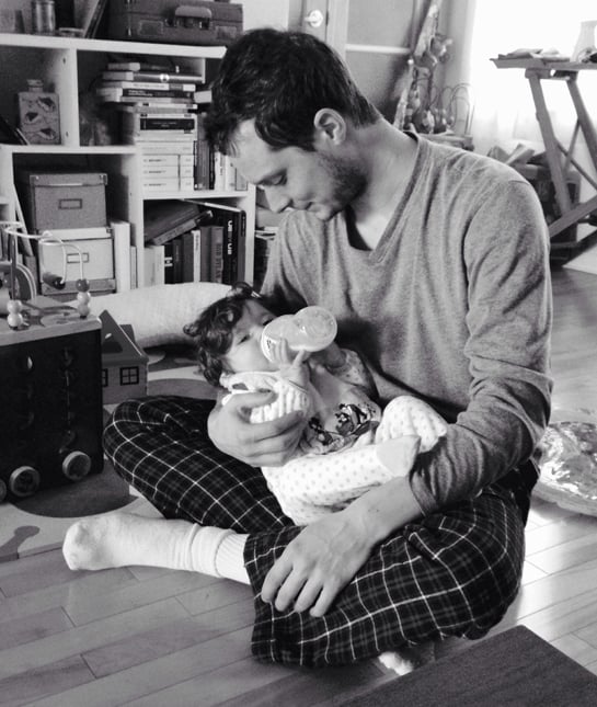139116-trade-off-dad-feeding-baby-twenty20.jpg