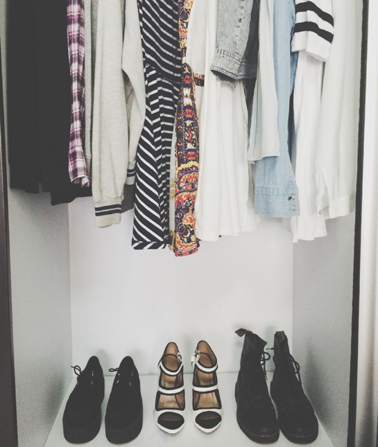 139304-color-trends-in-womans-closet-getty.jpg