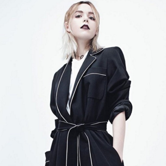 142406-kiernan-shipka.jpg