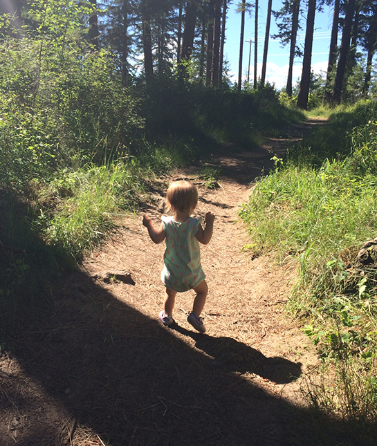 143803-20-hiking-twenty20_a7a7e8e7-32de-4a1d-b4ee-b3dd50ed2cc6.jpg
