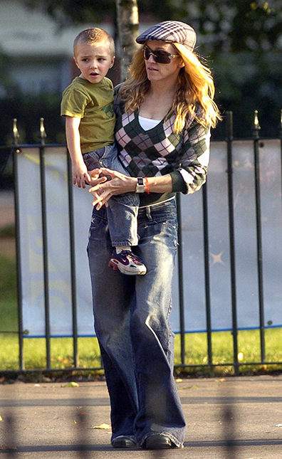 Madonna & Family In London'S Hyde Park