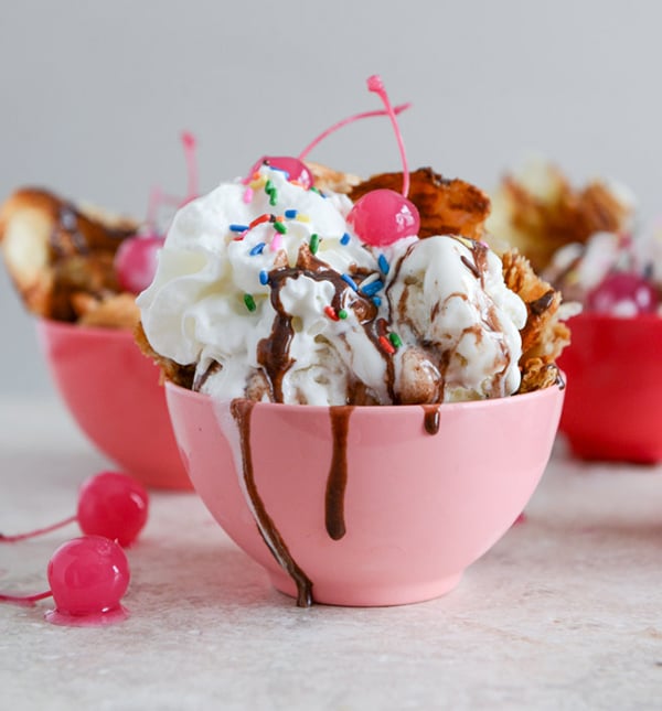 147011-crossiant-sundaes-i-howsweeteats.jpg