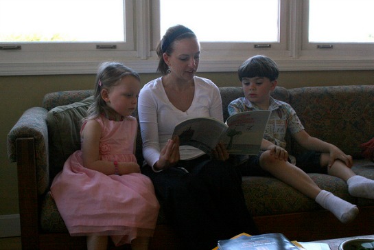 150405-mom-reading-to-kids-resized.jpg