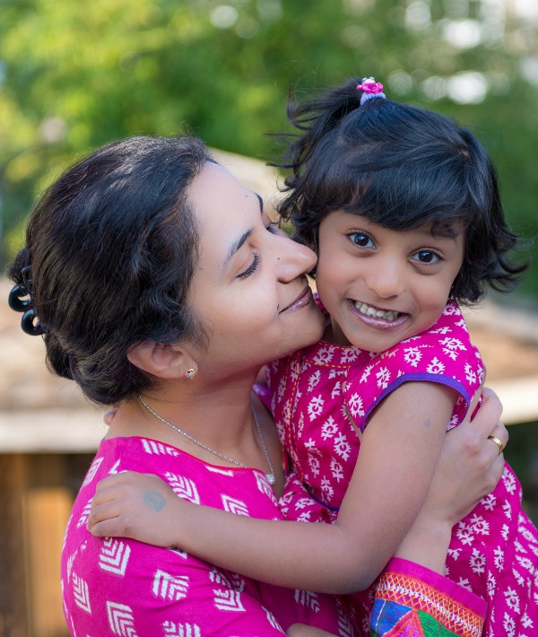 153788-indian-mom-with-toddler-in-pink-resized.jpg