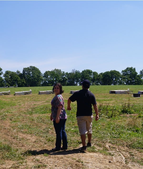 154906-mom-and-son-in-field.jpg