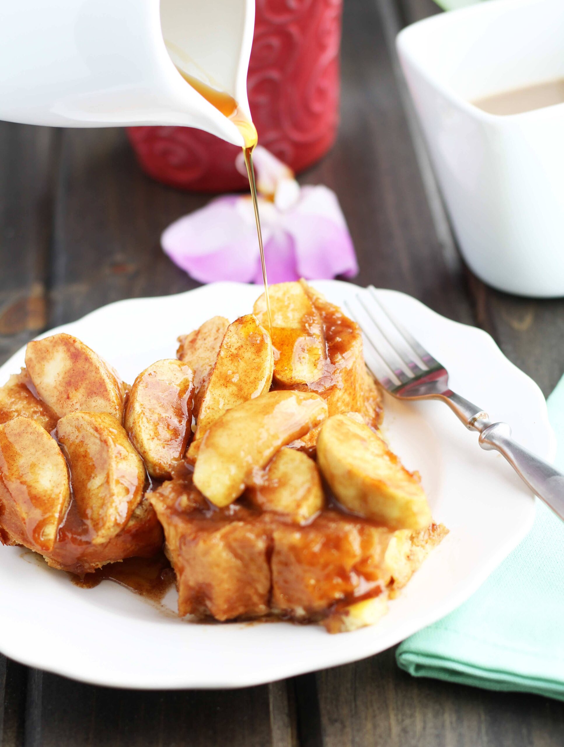 155039-overnight-apple-french-toast10.jpg
