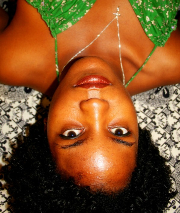 155095-taking-sexy-selfies.jpg