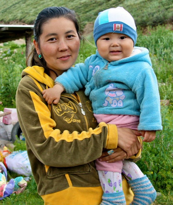 155560-woman-holding-baby.jpg