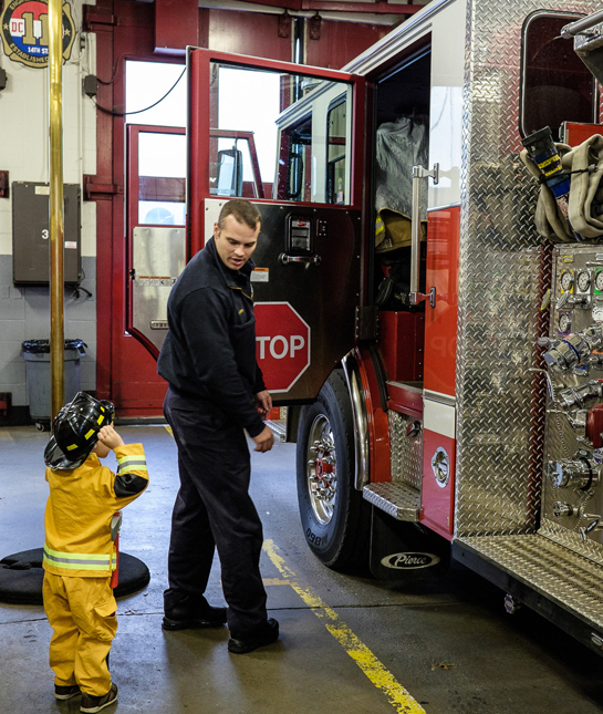 155808-23_fire_station_dinner.jpg