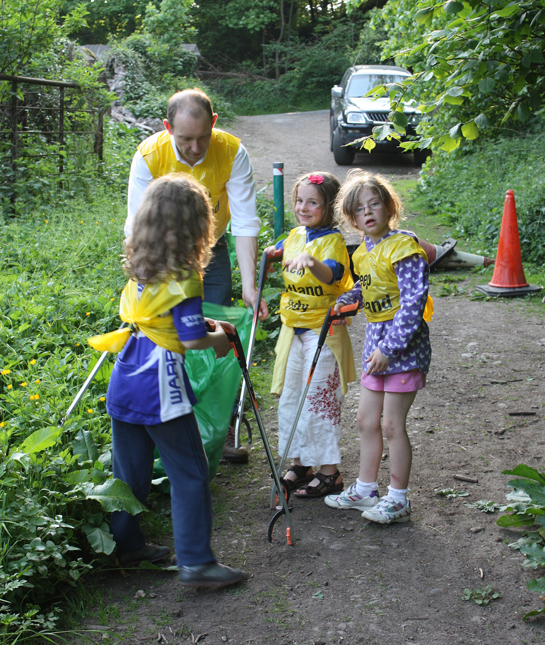 155809-21_litter_pickup.jpg