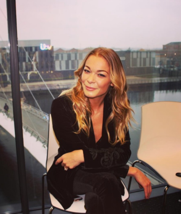 156342-leann-rimes-cover.jpg 156342-leann-rimes-cover.jpg