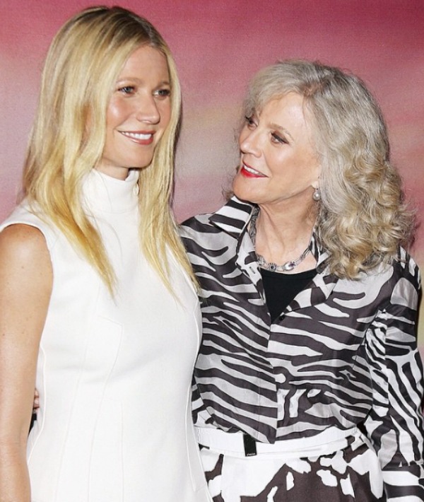 156380-gwyneth-paltrow-_-blythe-danner-resized.jpg