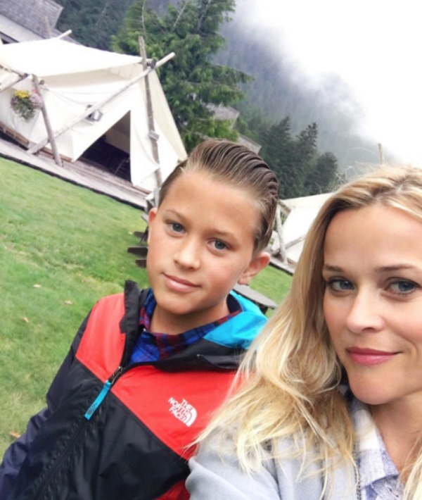 156388-reese-witherspoon-_-deacon-resized.jpg