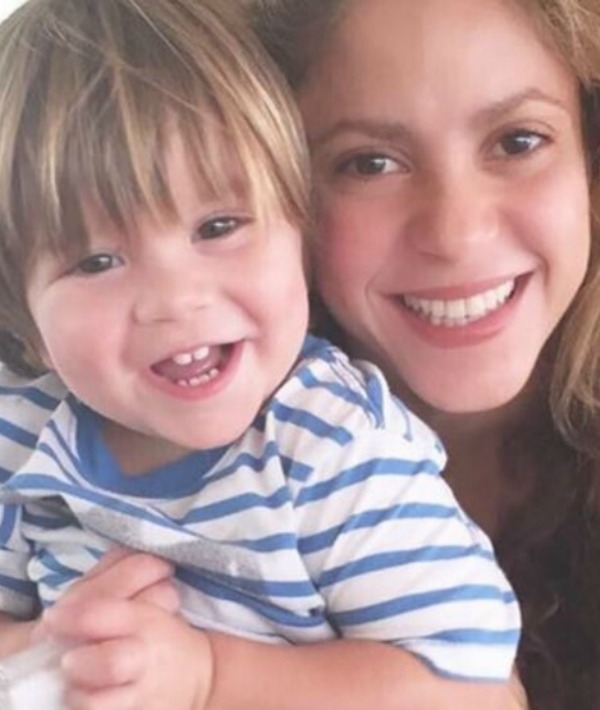 156389-shakira-and-son.jpg