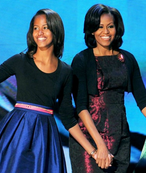 156404-michelle-and-malia-obama.jpg