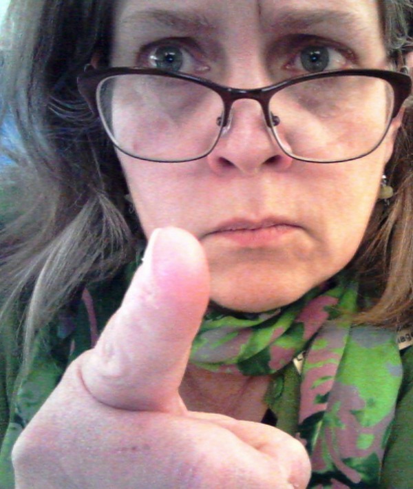 156957-bossy-woman-with-glasses.jpg