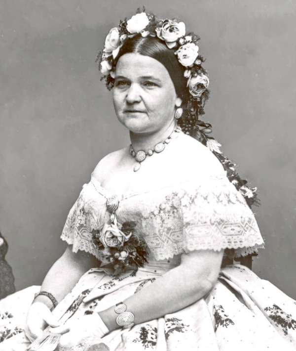 159024-mary-todd-lincoln.jpg