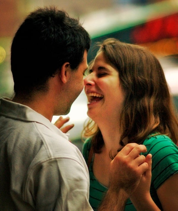 161742-couple-laughing.jpg
