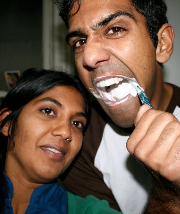 161801-couple-brushing-teeth.jpg