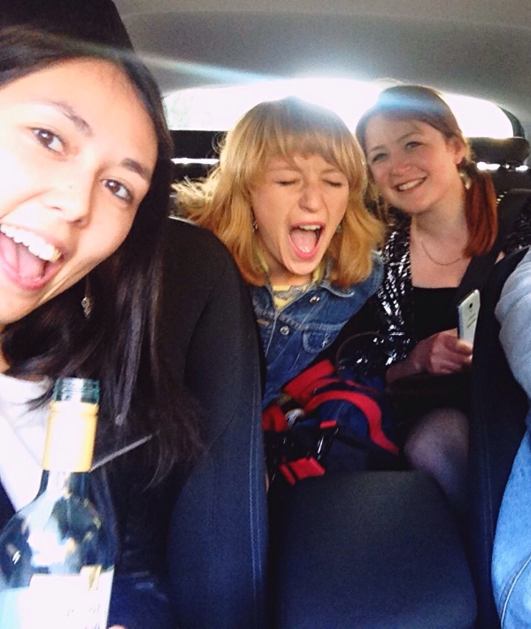 161985-carpooling-friends.jpg
