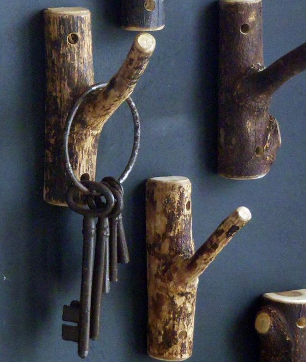 163228-key-hanger-diy-wood.jpg