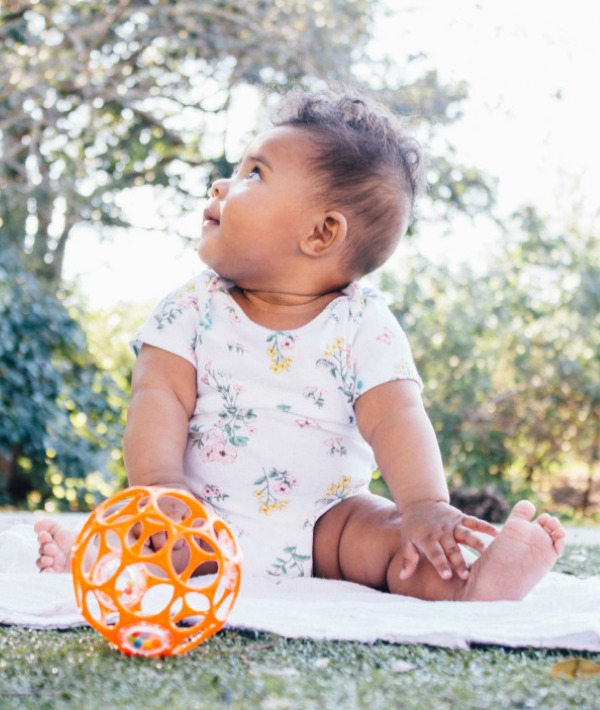 166505-baby-outside-aquarius.jpg