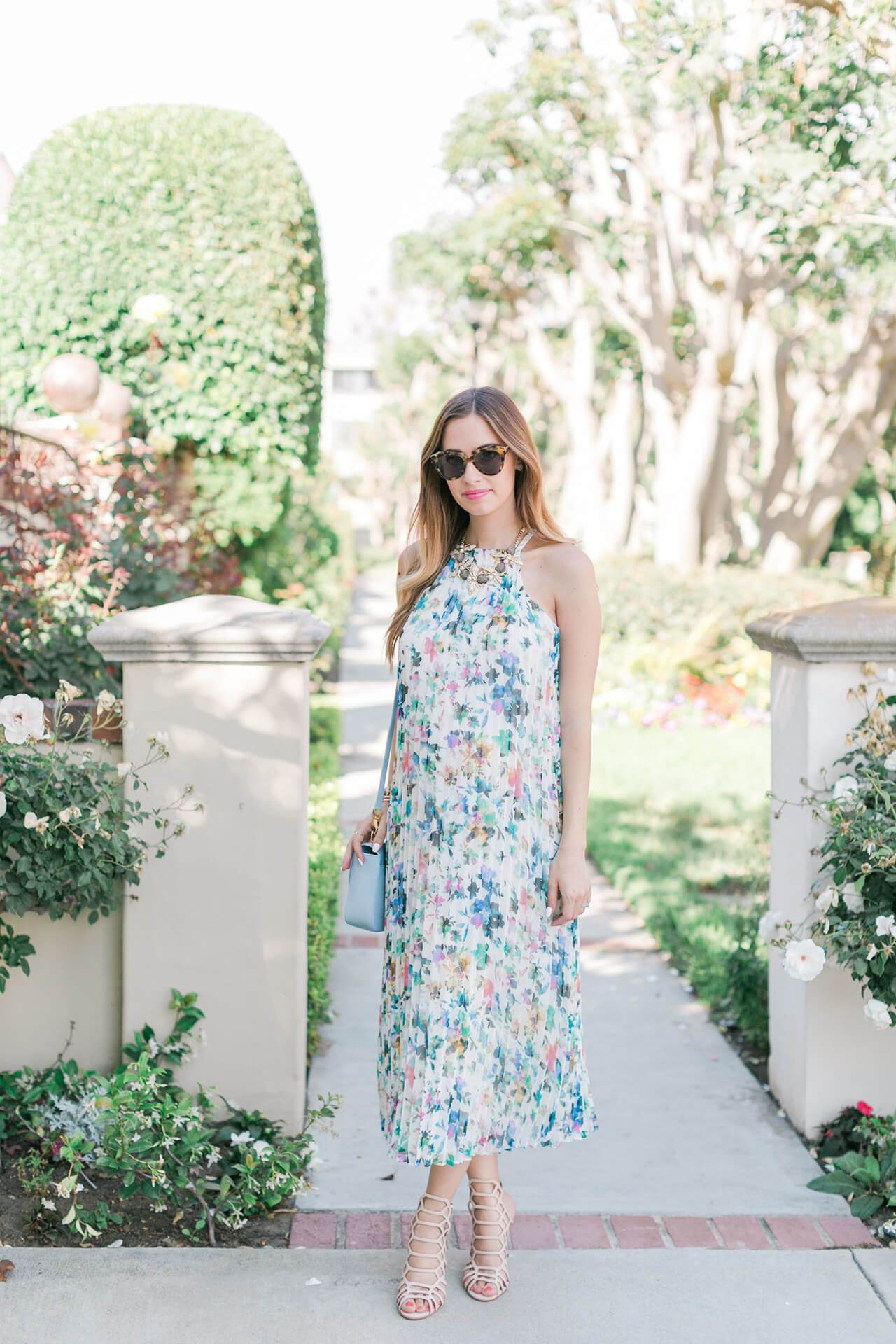 168071-feminine_dress_outfit_for_spring_1.jpg