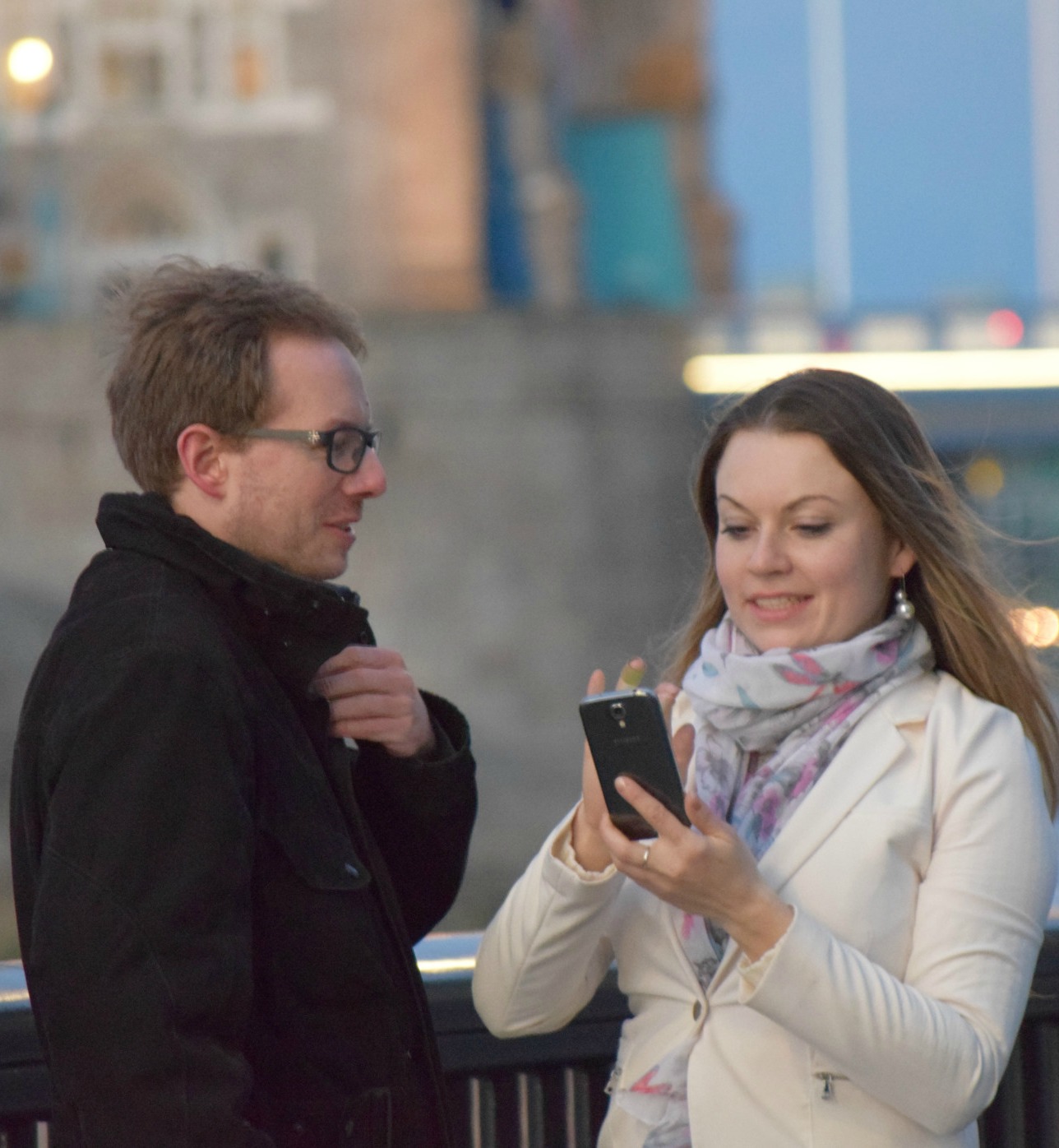169394-texting.jpg