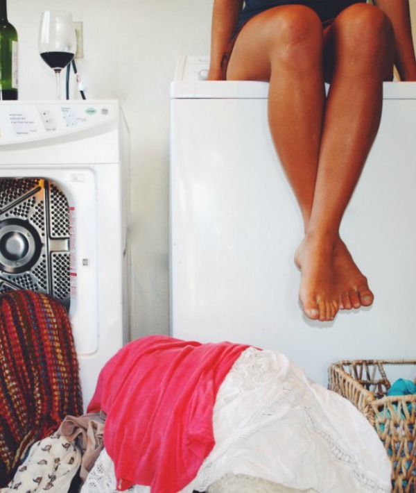 169596-laundry-wine.jpg