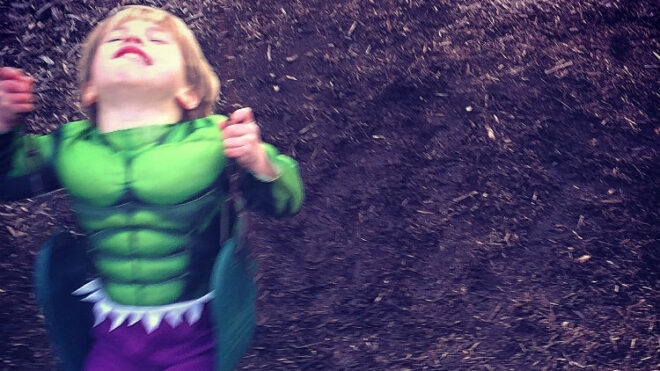 boy-swing-hulk