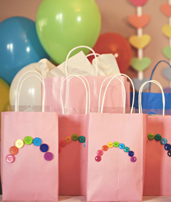 178869-halloween-candy-party-bags.jpg