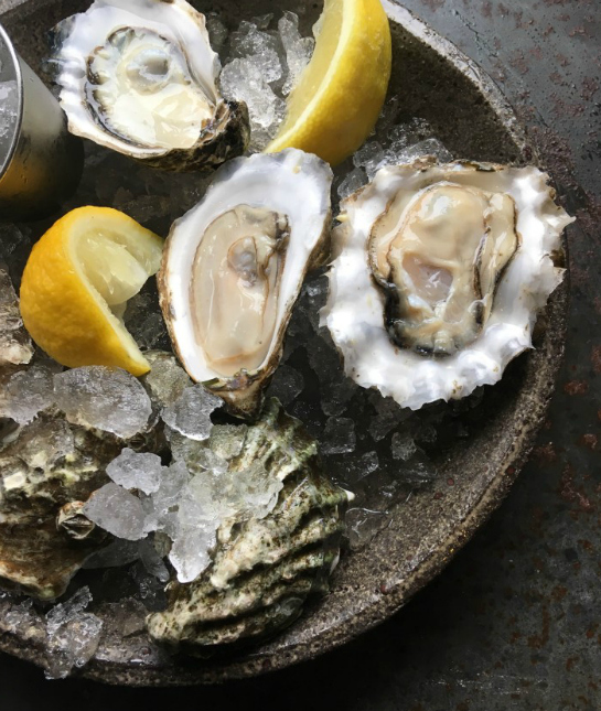 180038-good-skin-food-oysters-selenium.jpg