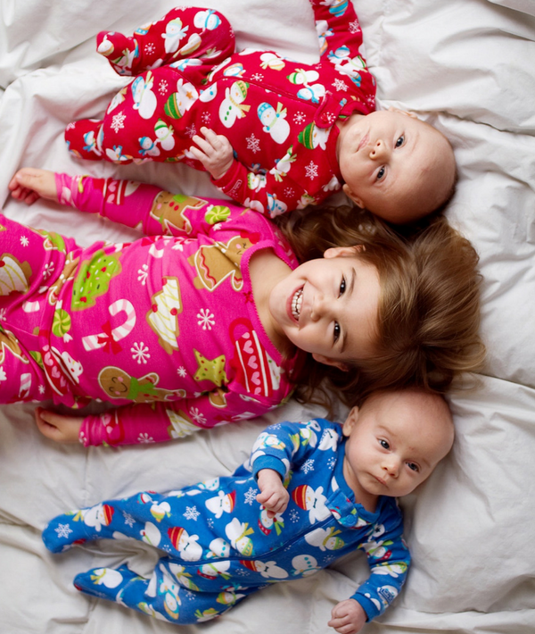 181123-holiday-jammies.png